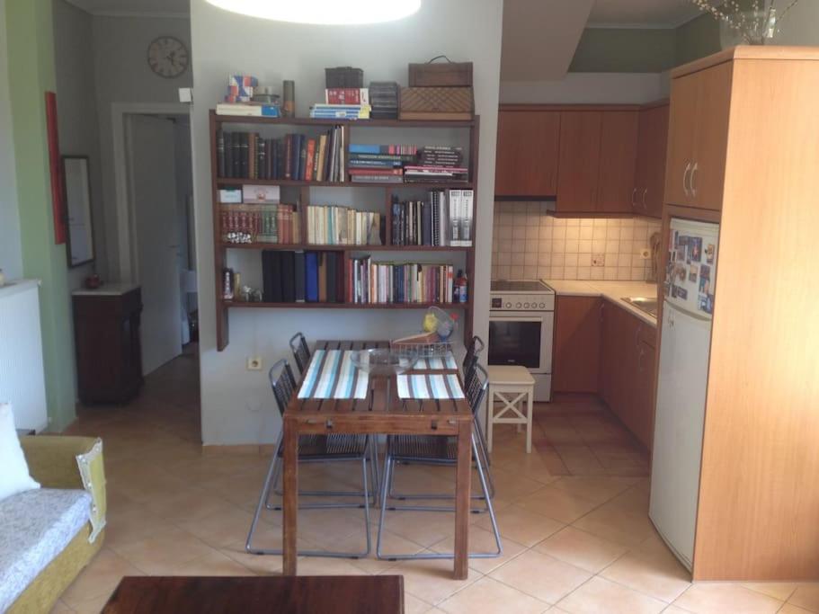 Ησυχες Διακοπες Villa Kalamata Exteriör bild